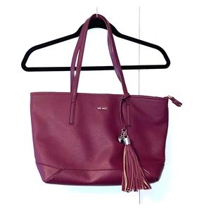 Nine West Tote